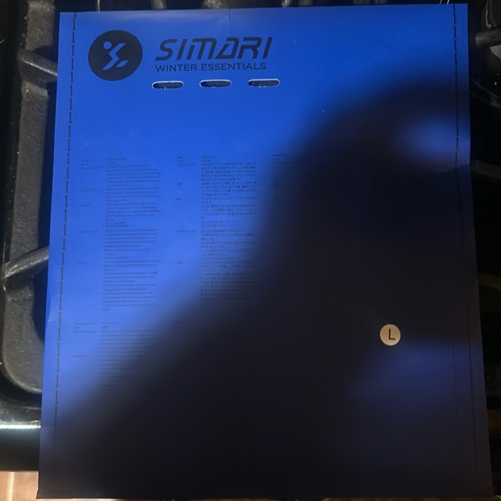 Brand new simari winter gloves capable of using phone and computer with glove on